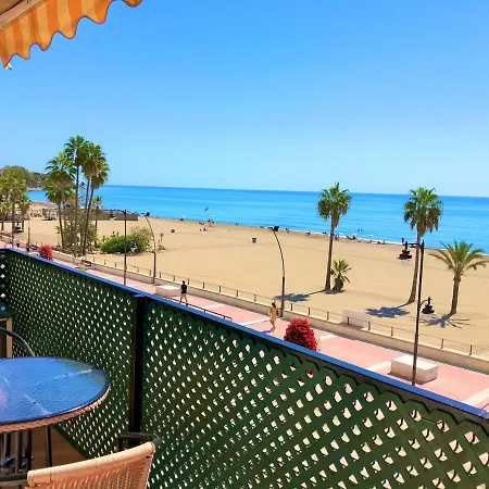 Apartamento Vistamar Primera Línea De Playa Frontal Al Mar Y Al Paseo Marítimo De *