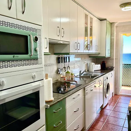 Vistamar Primera Línea De Playa Frontal Al Mar Y Al Paseo Marítimo De * Estepona