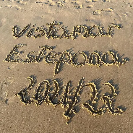 Apartamento Vistamar Primera Línea De Playa Frontal Al Mar Y Al Paseo Marítimo De Estepona
